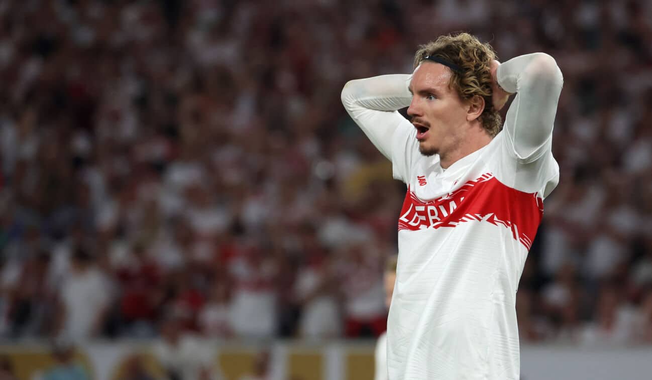 bau-16082025-stuttgart-fuball-franz-1065200028 BAU 16.08.2025 Stuttgart Fußball Franz Beckenbauer Supercup VfB Stuttgart vs. FC Bayern München, Nick Woltemade (VfB) enttäuscht *** BAU 16 08 2025 Stuttgart Football Franz Beckenbauer Supercup VfB Stuttgart vs FC Bayern Munich, Nick Woltemade VfB disappointed