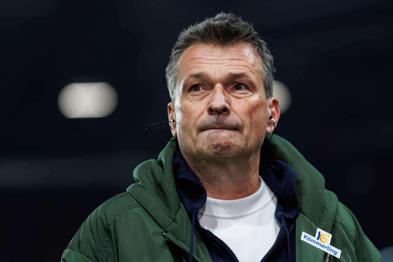 christian-heidel-vorstand-strategie-kommunikation-1070463035 Christian Heidel (Vorstand Strategie, Kommunikation FSV Mainz 05), FSV Mainz 05 vs Samsunspor, Fussball, Conference League, 6. Spieltag, Saison 2025 2026, 18.12.2025 DFB regulations prohibit any use of photographs as image sequences and or quasi-video. FSV Mainz 05 vs Samsunspor, Fussball, Conference League, 6. Spieltag, Saison 2025 2026, 18.12.2025 *** Christian Heidel Board Member Sport, Strategy, Communication FSV Mainz 05 , FSV Mainz 05 vs Samsunspor, Football, Conference League, Matchday 6, Season 2025 2026, 18 12 2025 DFB regulations prohibit any use of photographs as image sequences and or quasi video FSV Mainz 05 vs Samsunspor, Football, Conference League, Matchday 6, Season 2025 2026, 18 12 2025 Copyright: xEibner-Pressefoto AlexanderxNeisx EP_ANS