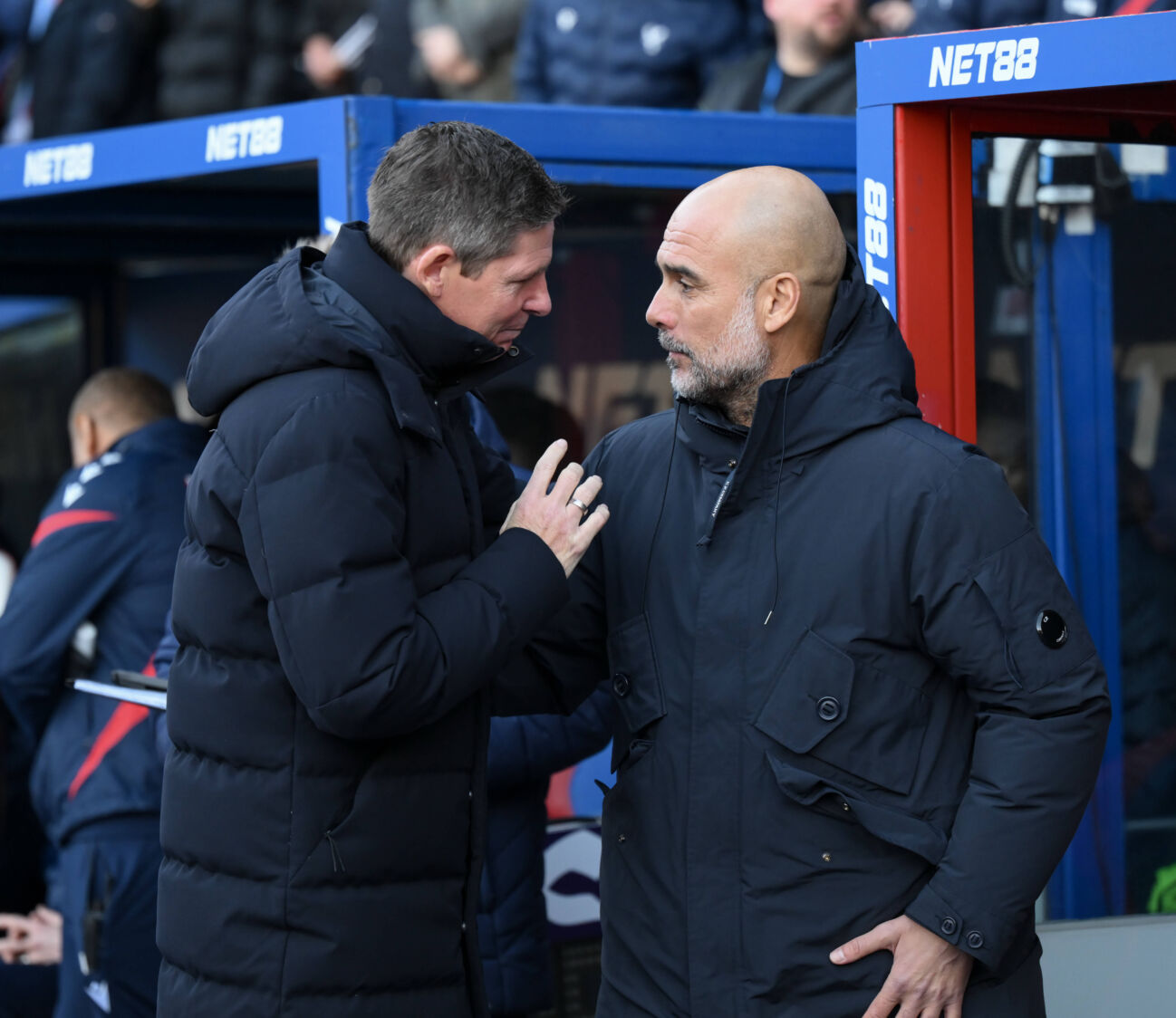 crystal-palace-v-manchester-city-1070321220 Crystal Palace v Manchester City Premier League Oliver Glasner, manager of Crystal Palace and Pep Guardiola, manager of Manchester City during the Premier League match at Selhurst Park, London 14 12 2025 UK Newspapers OUT Copyright: xMalcolmxFellx FIL-22637-0025